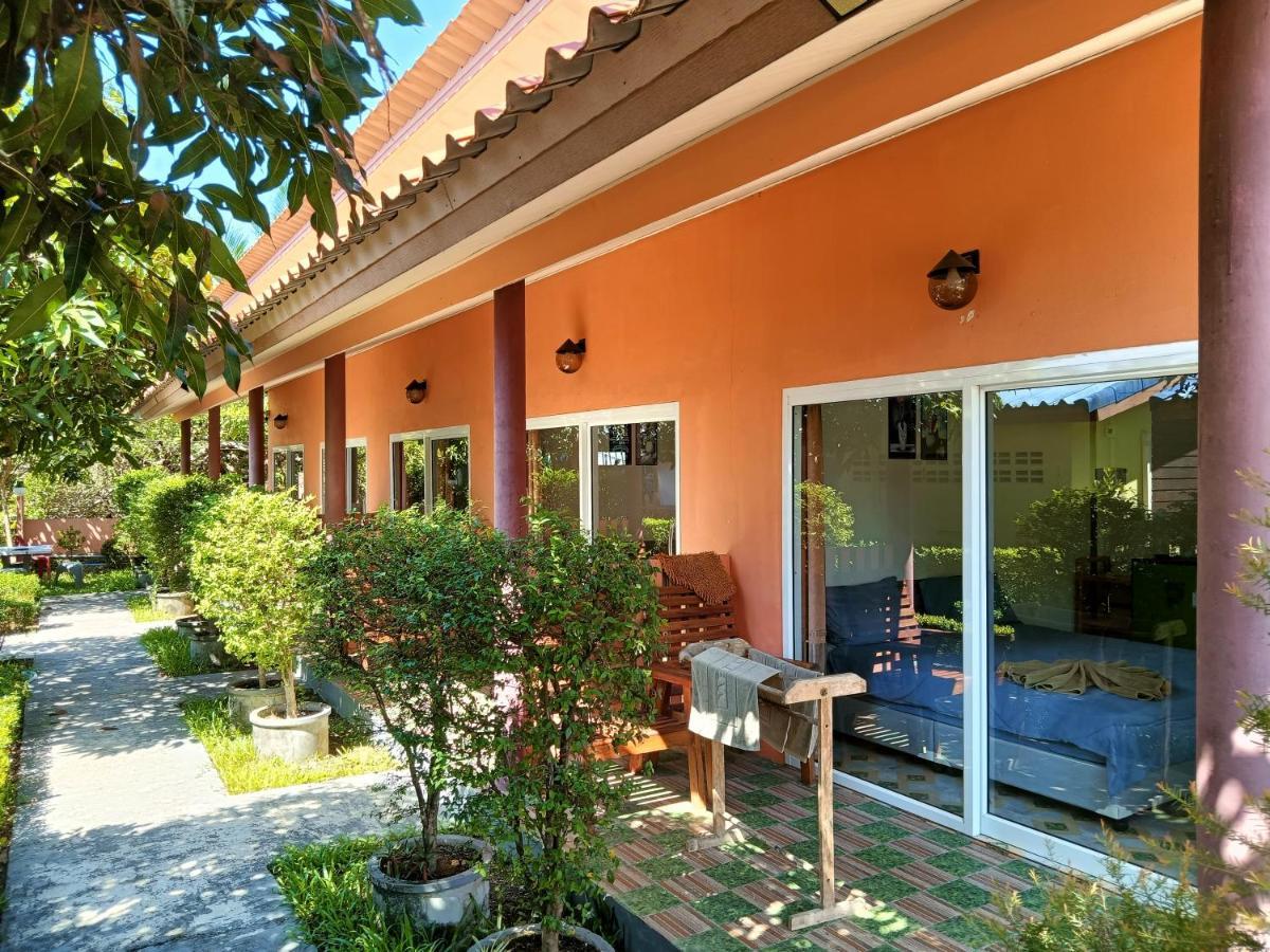 Lucky Bungalows Ko Mook Bagian luar foto