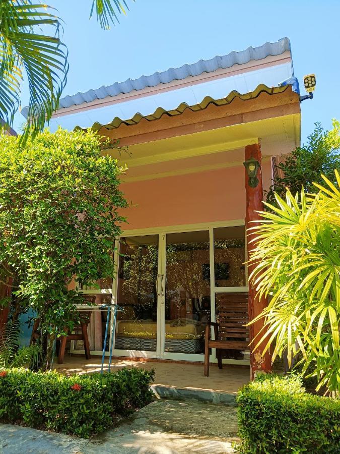 Lucky Bungalows Ko Mook Bagian luar foto